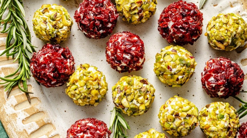 Easy Holiday Cheese Truffles (made with 3 ingredients!) Easy Holiday Cheese Truffles (made with 3 ingredients!)